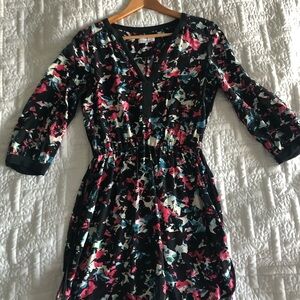 Parker Multicolor Abstract V-Neck Top